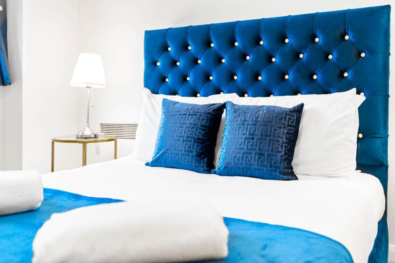 New Luxury City Centre Apartment By Azura Nights Бирмингем Экстерьер фото