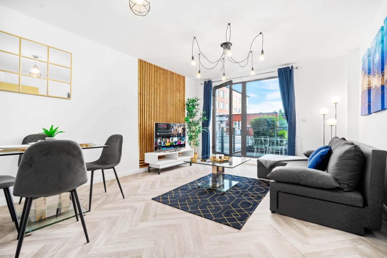 New Luxury City Centre Apartment By Azura Nights Бирмингем Экстерьер фото